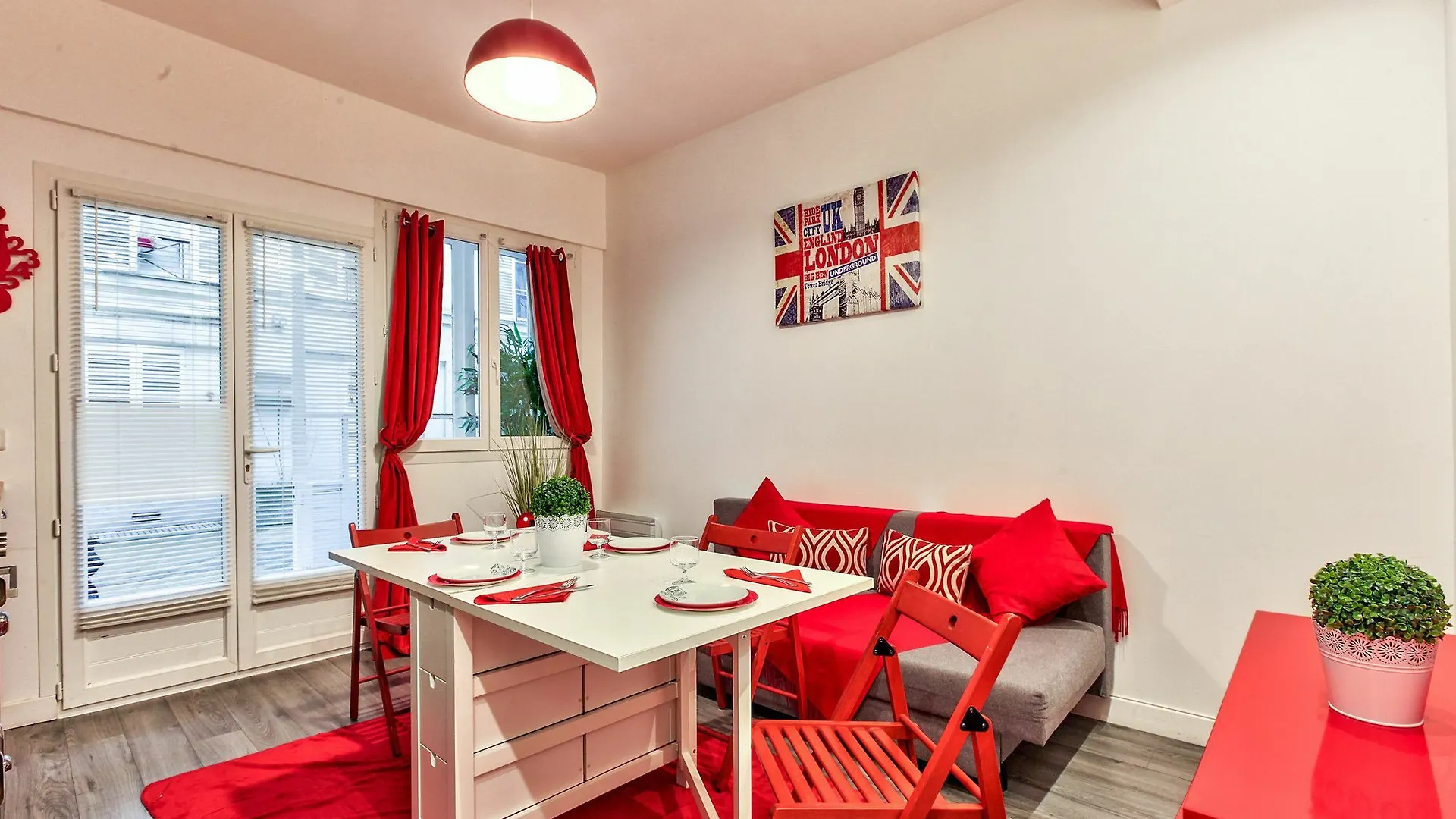 07- Flat Of Grand Boulevard Apartment Paris
